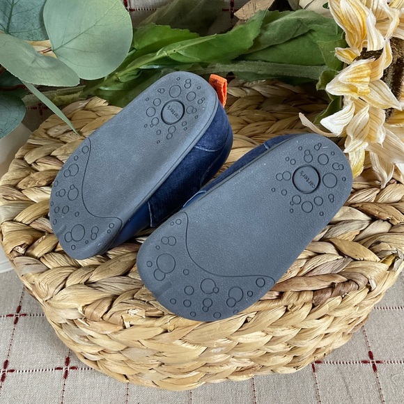 Carters Every Step Stage 1 Crawl Baby Boys Size 2.5 Sneakers Blue & Orange - Picture 4 of 7